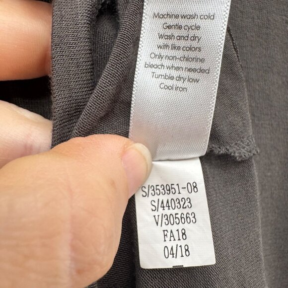 Athleta Cloudlight Relaxed Asym Top Womens Grey Long Sleeve Oversized Size XS - Picture 6 of 9